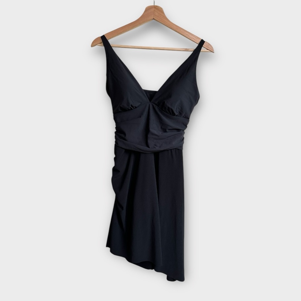 MagicSuit Celine Black Skirted Sarong One Piece Swimsuit, size 10